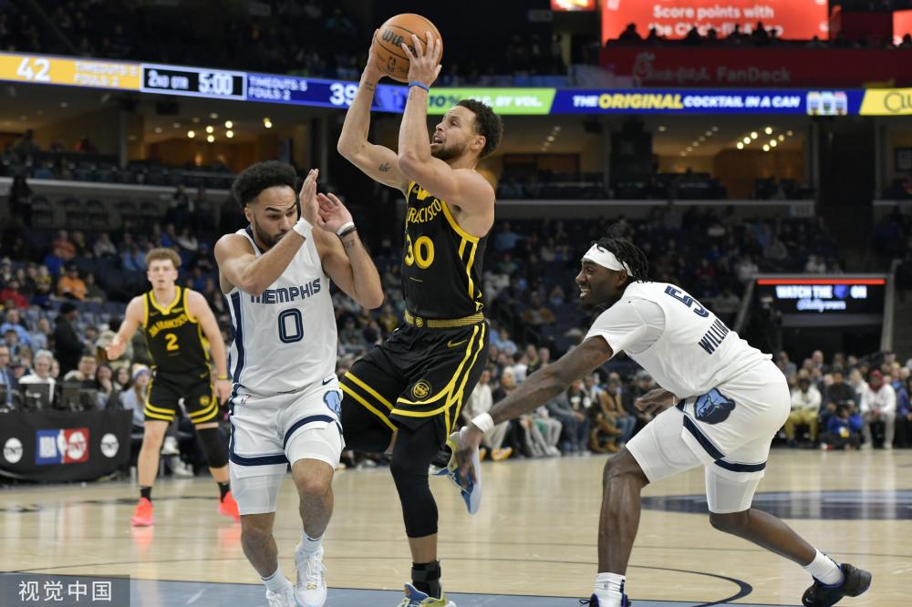 并为球队贡 并为球队贡